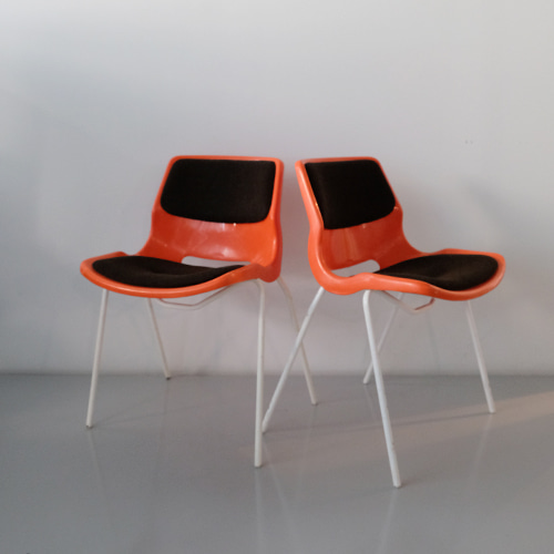 80s orange dining chairs